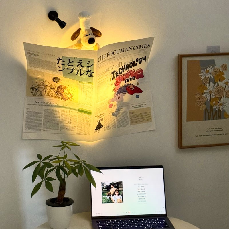 可爱小狗壁灯感应氛围灯改造卧室墙灯床头灯看报纸手工儿童房装饰