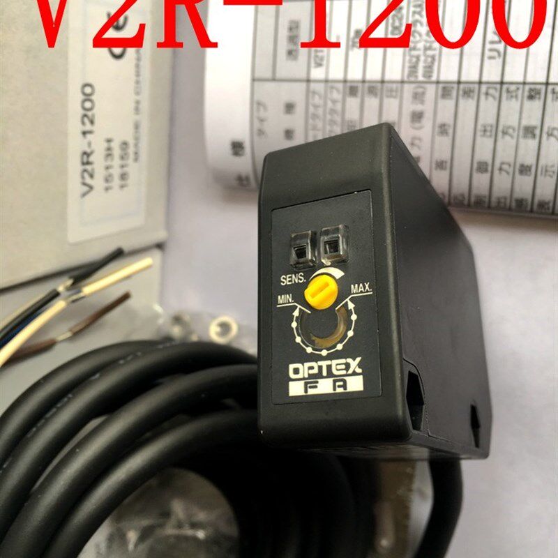 日本奥普士OPTEX光电开关V2R-1200继电器输出自带镜片镜反射式