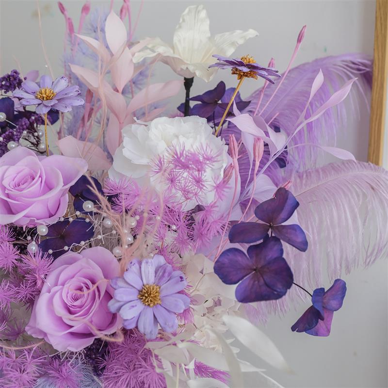 永生花玫瑰芦苇满天星花束ins羽毛真花干花花束家居装饰桌面摆件