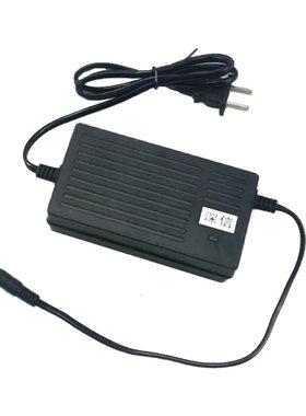 锂电池一体机充电器12.6V5A 6A电源适配器16.8V5A新叶深信通用型