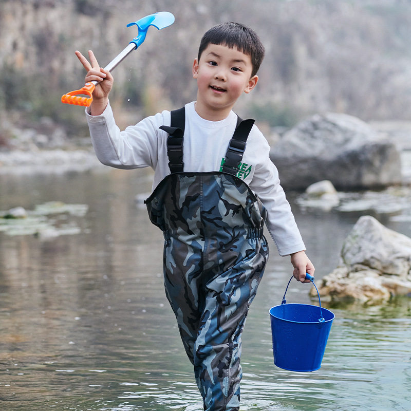 儿童涉钓鱼裤抱婴袋裤超轻防水裤幼儿园全身防水服连身沙滩赶海下