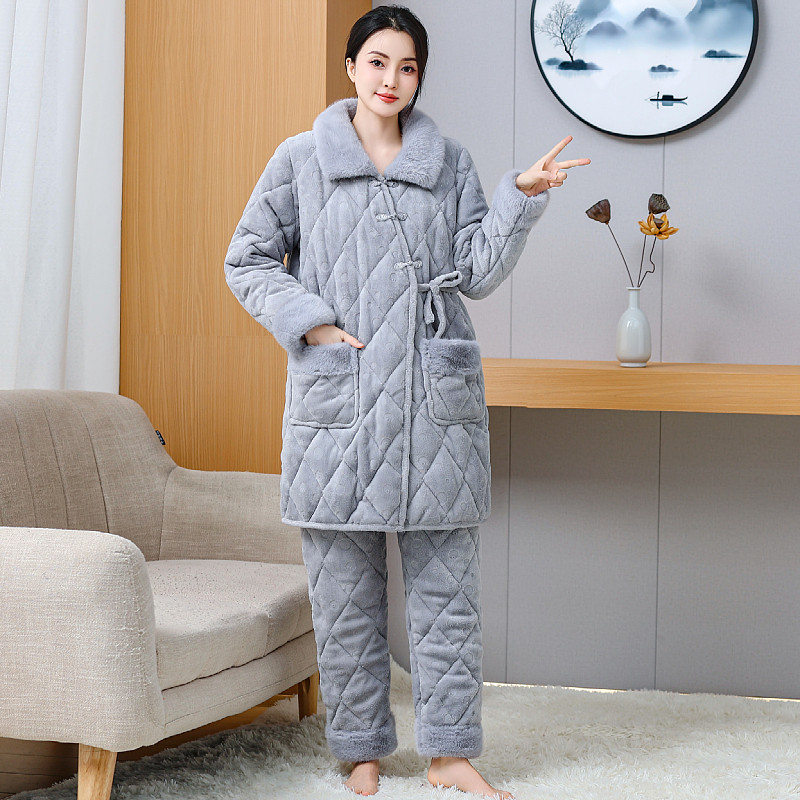 冬女士中长款睡衣三层夹棉加厚加绒保暖内衣长袍珊瑚绒家居服套装