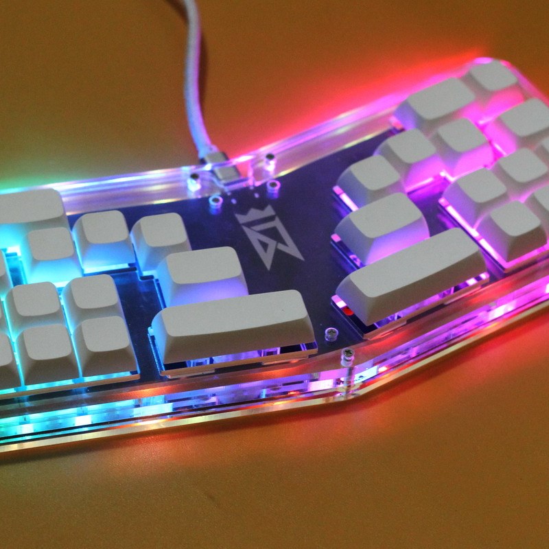 WinryGD1热插拔RGB机械键盘 DJMAX音游专用TTC金粉V2轴28键图片