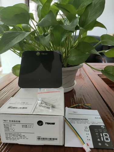特灵TM87空调水循环系统触摸温控器空调地暖二合一联动