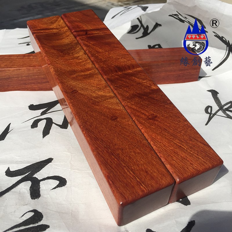 红木镇纸缅甸花梨原实木质大果紫檀整木老料素面30cm大号压书镇尺