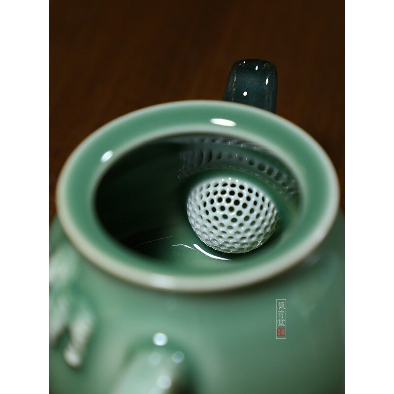龙泉青瓷名家茶具毛丹云手工中式公道杯带把茶海梅子青分茶器公杯