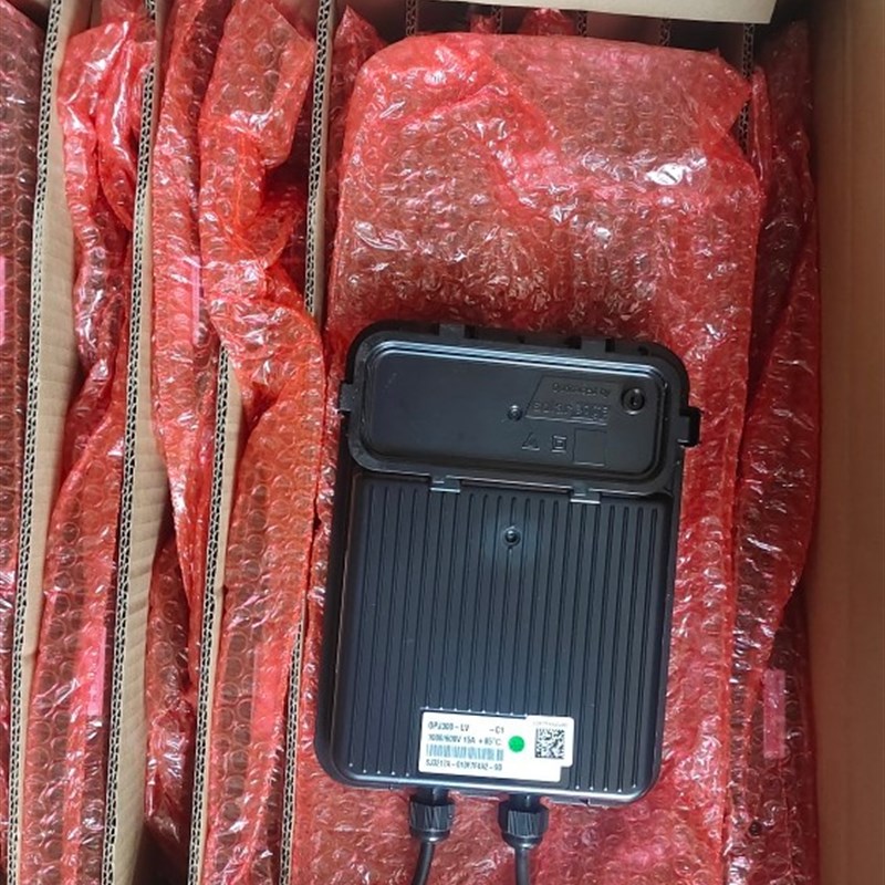 solaredge opj300-LV 光伏 太阳能功率优化器 MPPT提升效率 330W