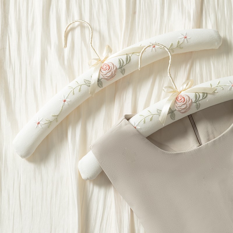 包布棉挂衣架家用无痕衣架服装店婚纱软海绵布艺架子衣服欧式衣撑