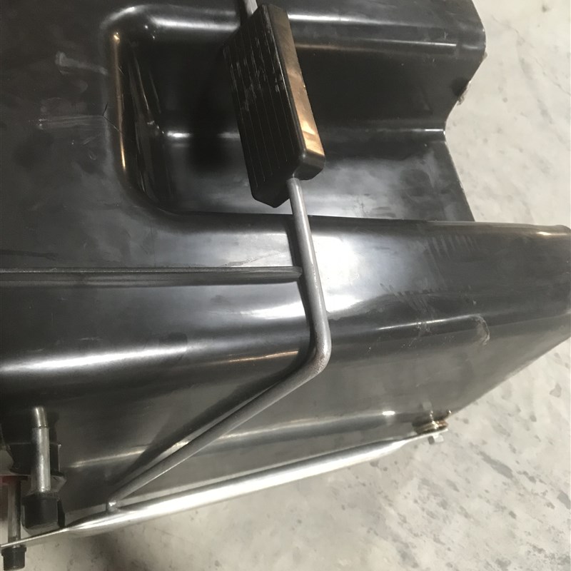 IMPA174280脚踩拖把桶 船用拖把桶 绞拖把桶 滚轮式家用榨水桶14L