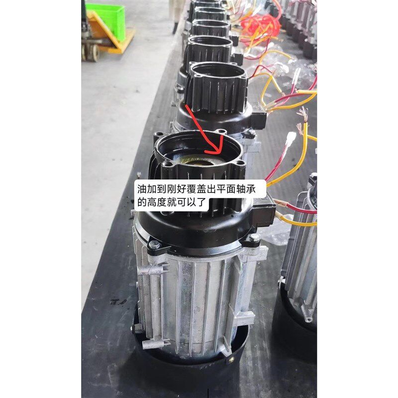 高压清洗机泵头总成配件通用自停泵盖泵体洗车机黑猫普兰迪通用