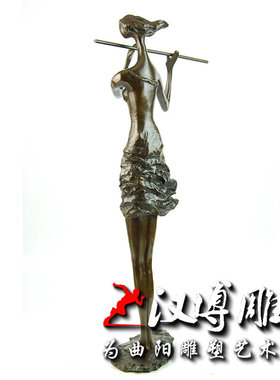 玻璃钢仿铜人物雕塑商业步行街铸铜抽象美女雕塑铜雕吹笛子少女像