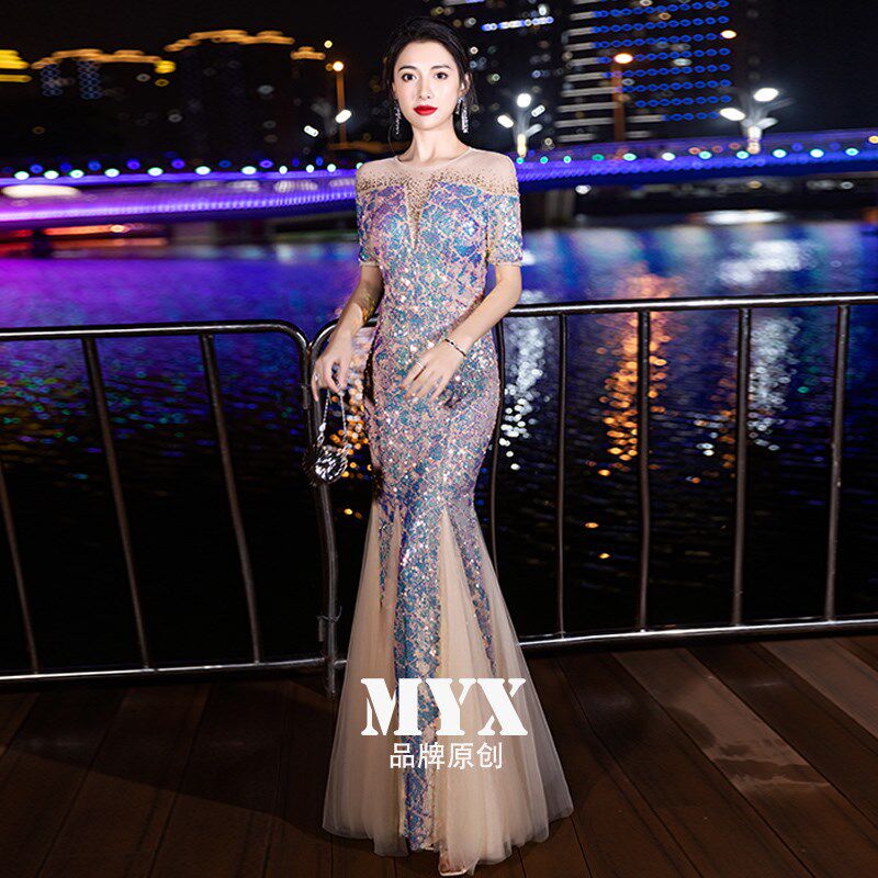 年会晚礼服女2024新款宴会高端名媛轻奢气质修身鱼尾高级感连衣裙