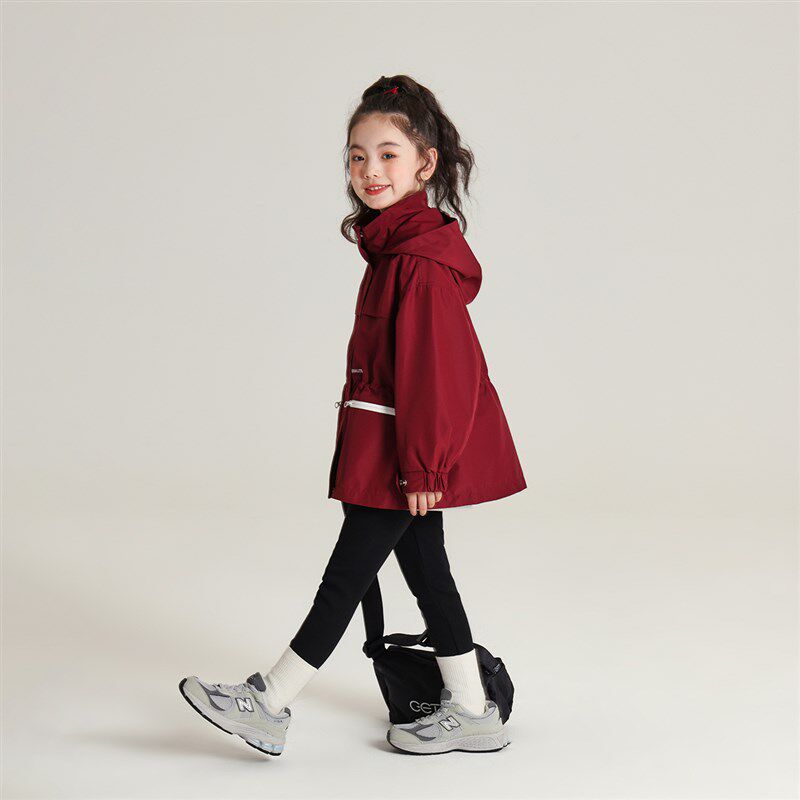 沫沫家童装秋装女童防风连帽2024秋冬季新款休闲洋气红色风衣外套