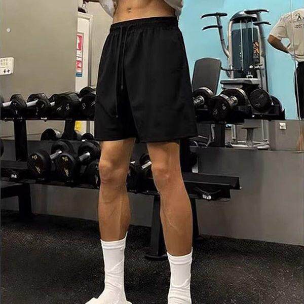 黑色速干运动短裤男款夏季美式冰丝健身裤子外穿休闲健身四分裤潮