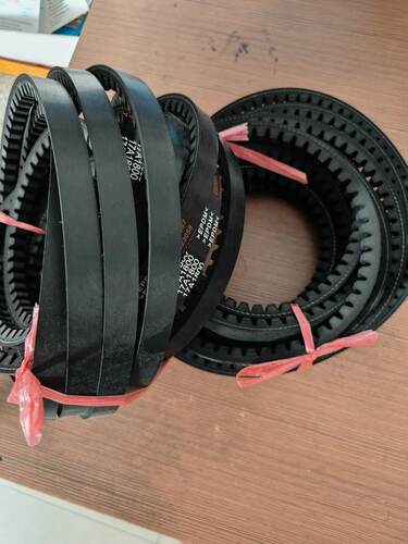 搅拌车皮带HINO SZ910-45442 V15X1844 V15X1860 17A1800 17X1800