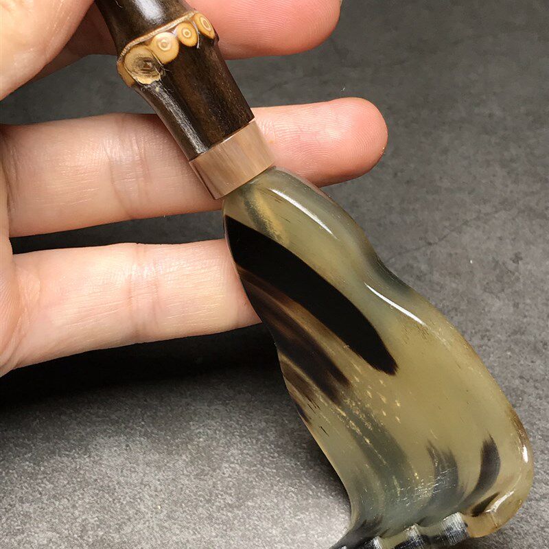 紫竹鞭牛角痒痒挠 紫竹不求人白牛角老头乐后背抓痒工具手把件