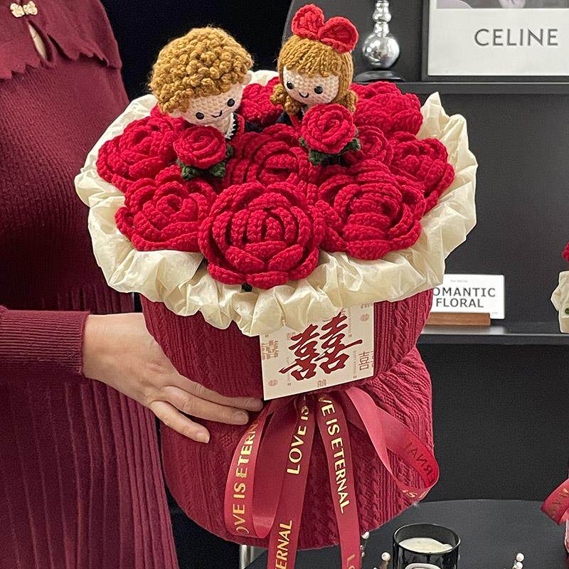 手工编织针织玫瑰花毛线永生手捧花束成品结婚送新人闺蜜朋友订婚