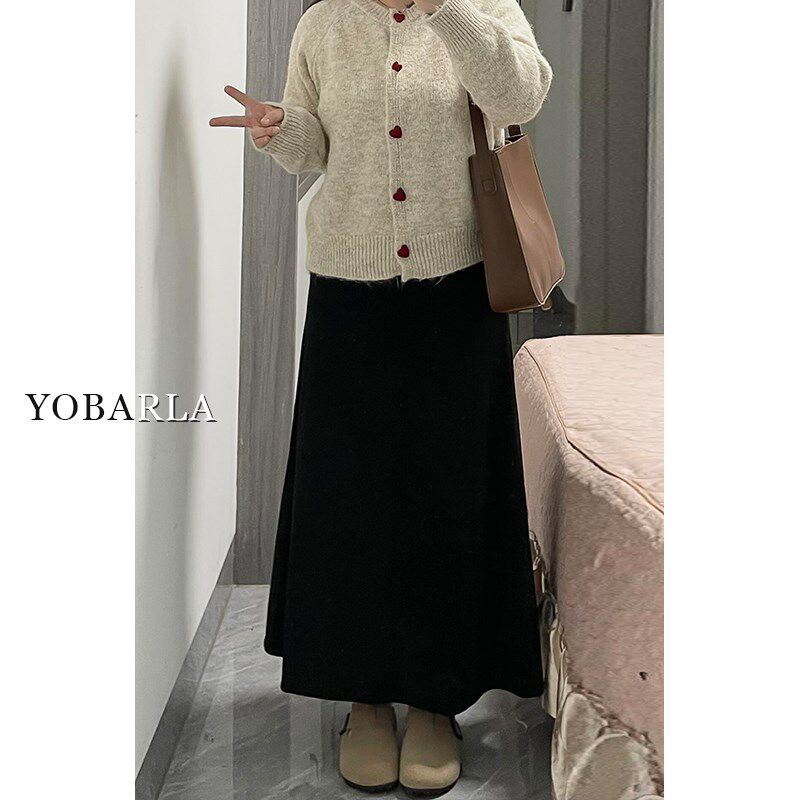 黑色毛呢半身裙女秋冬梨型身材大码胖mm高腰遮胯显瘦中长款A字裙