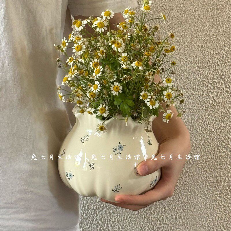 兔七月陶瓷花瓶法式高级感鲜花装饰摆件厨房储物罐客厅装饰收纳