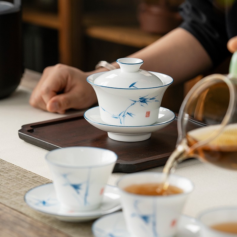 甜白瓷三才盖碗茶杯套装薄胎手绘陶瓷大号功夫泡茶碗单个定制