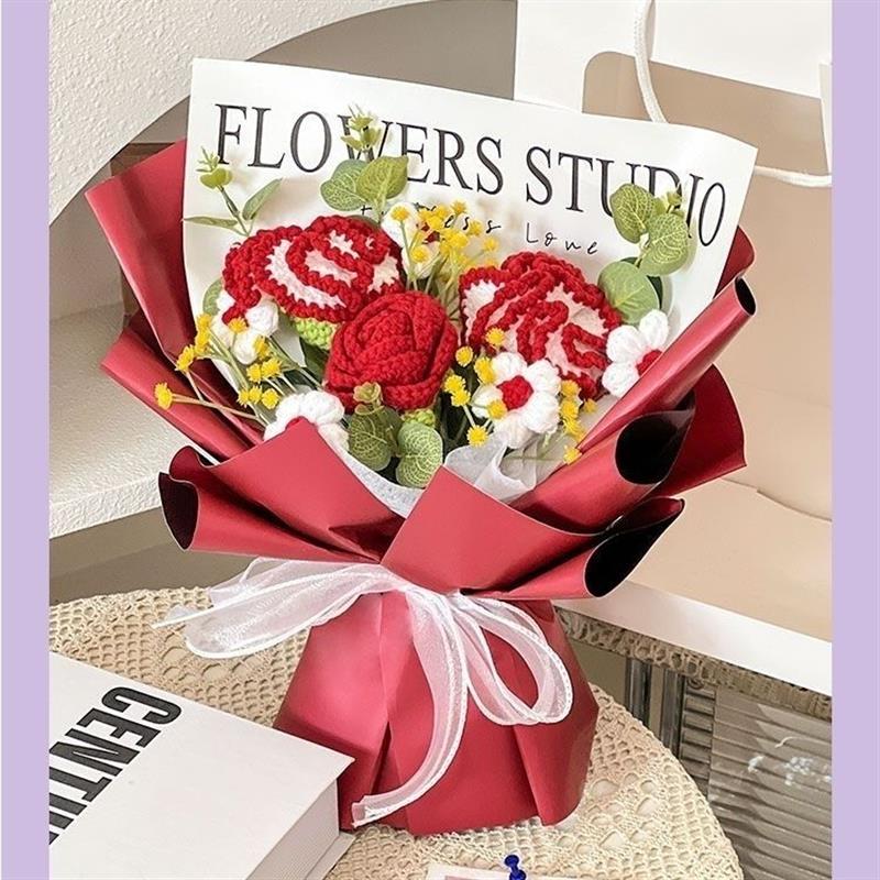 母亲节康乃馨玫瑰针织花束编织毛线花成品送女朋友情侣生日礼物