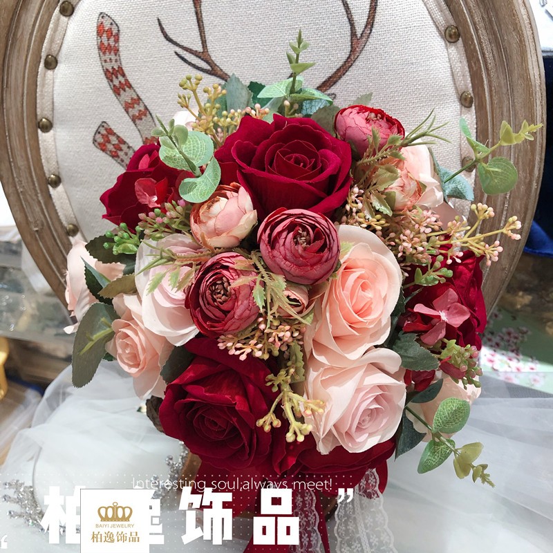 新娘手捧花 红色绒布玫瑰手捧花 仿真手捧花