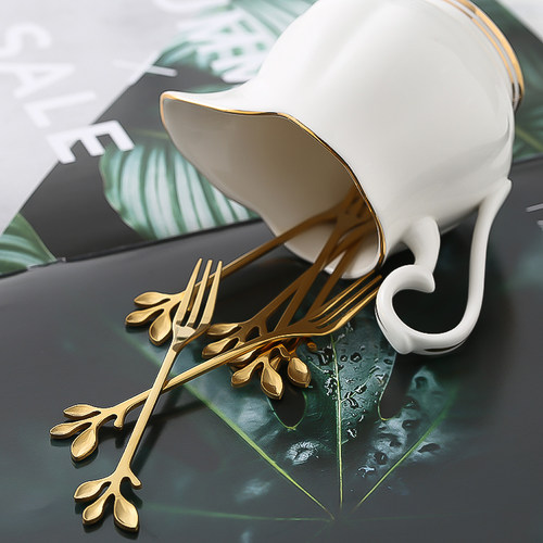 北欧风格水果叉套装创意可爱叉子家用不锈钢水果插小叉子点心叉