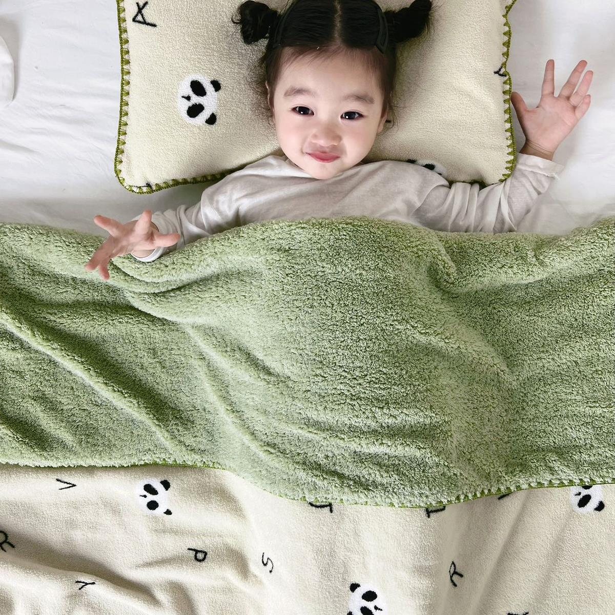 a类云朵绒儿童毛毯幼儿园小毯子薄婴儿宝宝沙发午睡盖毯加厚秋冬