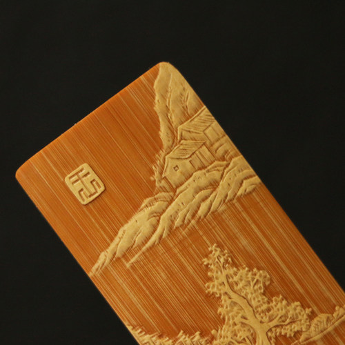 十几年老玉竹东阳名家王雷本工精工留青雕刻双面雕刻牙签盒把件竹