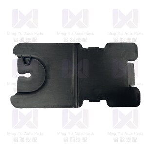 适用奔驰E级W213前轮E200L车轮E260L轮胎E300L叶子板E320内衬E350