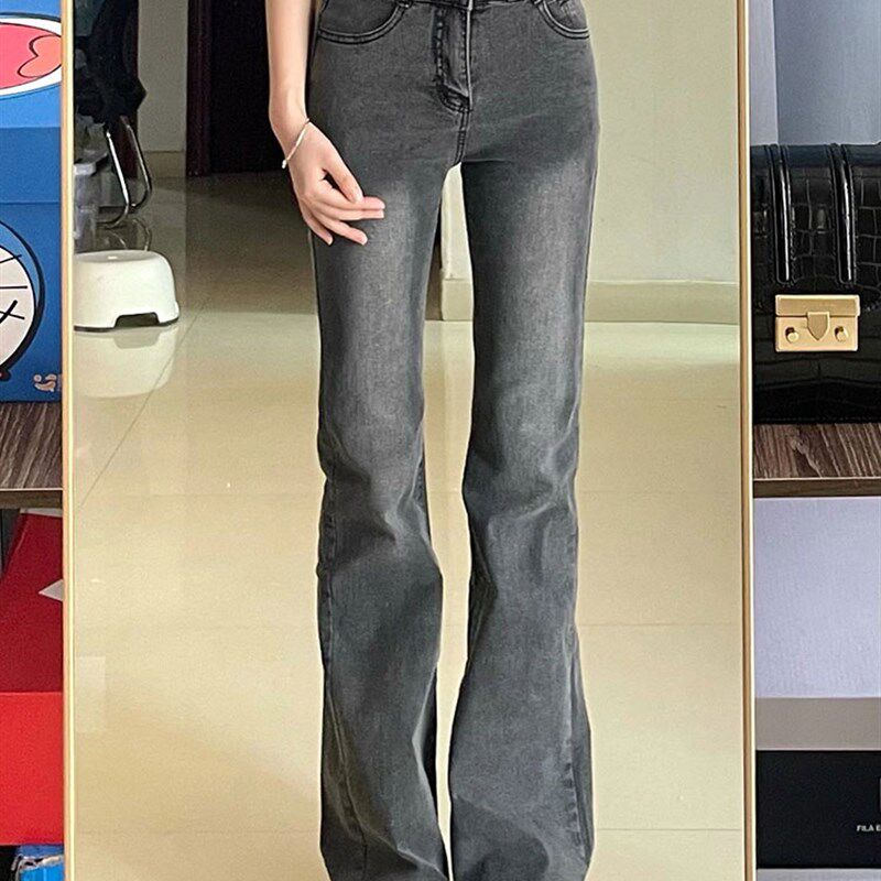 黑灰色弹力微喇牛仔裤女春秋大码胖mm高腰显瘦梨形身材直筒长裤子