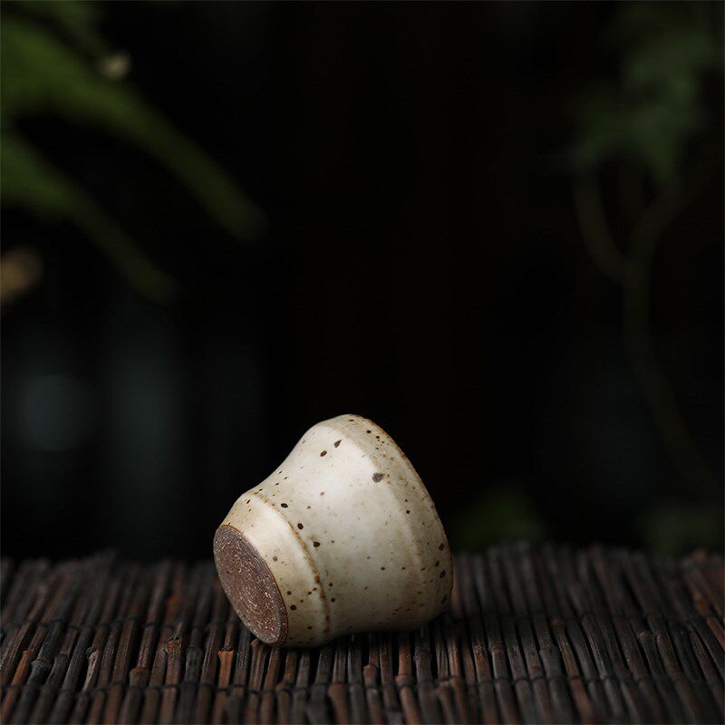黄白岩泥茶杯景德镇纯手工陶瓷茶具复古粗陶品茗杯普洱单杯主人杯