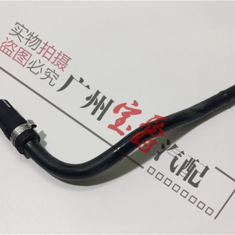 适用宝马5系7系E60刹车E66真空泵523助力525管530真空管730软管