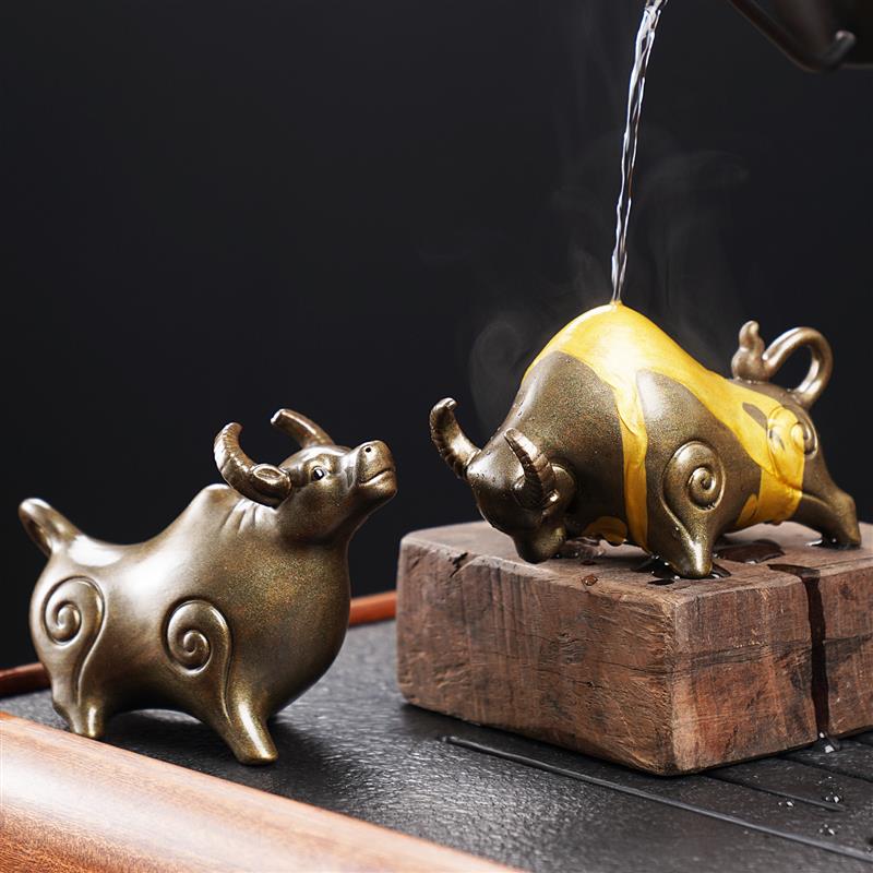 紫砂可变色牛茶宠精品可养小摆件趣味招财茶桌茶台装饰品高档茶玩