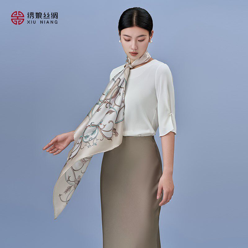 绣娘丝绸真丝桑蚕丝丝巾女2025新款方巾旅游外搭围巾披肩妈妈礼物