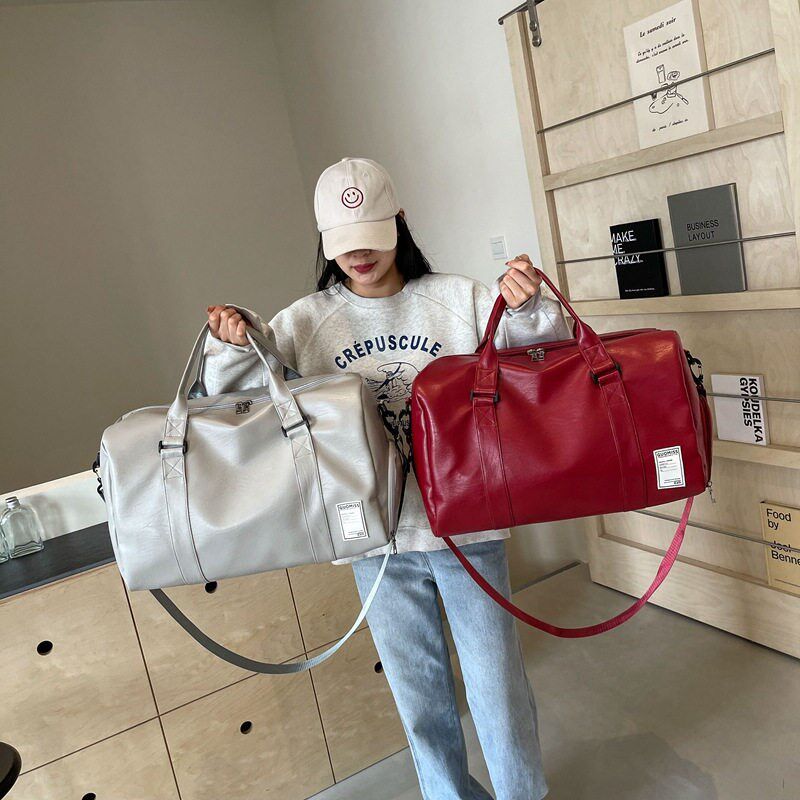 手提旅行包男款高级感大容量运动健身包女皮质旅游装衣服行李包男