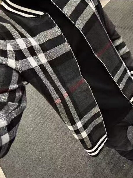 Kişi üçün damalı rəngli yüngül jaket, gündəlik stil