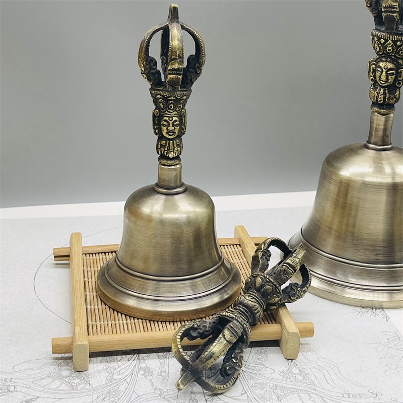青铜五股金刚铃杵佛堂法器尼泊尔手工复古纯铜铃铛摇铃乐器唤醒铃