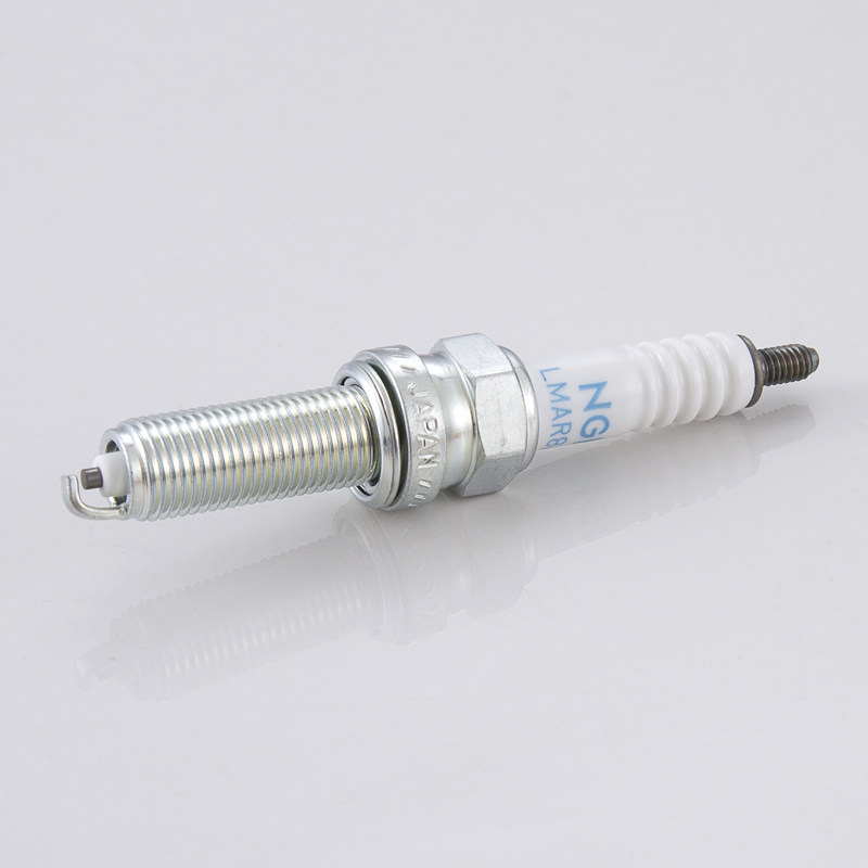 NGK摩托火花塞LMAR8A-9适用大阳V锐VRF150T-39 VRC350T-37 VRS125