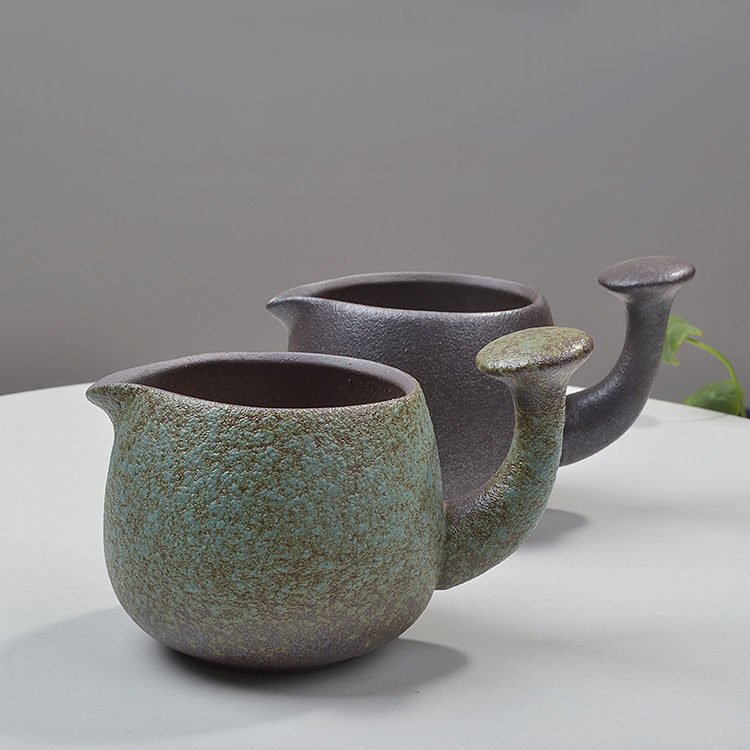 柴烧陶瓷带手柄公道杯分茶器 功夫茶具配件茶道茶艺 粗陶茶海包邮