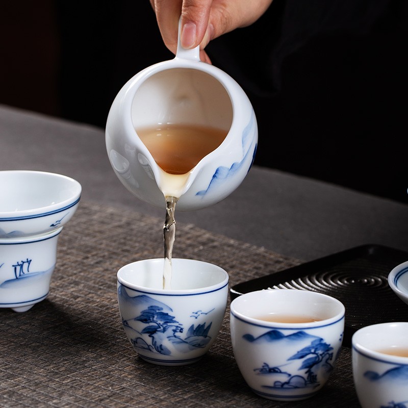 景德镇手绘山水青花瓷功夫茶具套装家用客厅办公室送长辈领导礼盒