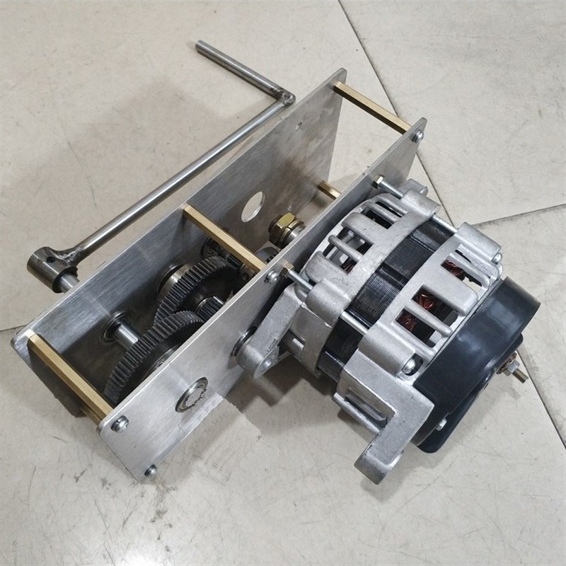 手摇发电机增速齿W瓦永磁恒压无刷纯铜线12V24V轮箱220v伏1500W瓦