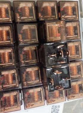 汽车继电器12V/24V/80A大电流防水4脚/5脚通用改装四插五插继电器