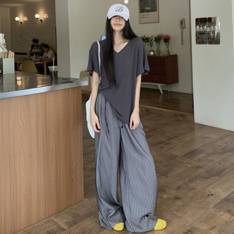 chic韩系穿搭慵懒风运动服套装女夏季V领条纹T恤短袖休闲裤两件套