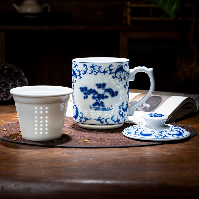 景德镇高档青花玲珑陶瓷茶杯茶水分离茶具过滤礼品水杯办公杯带盖