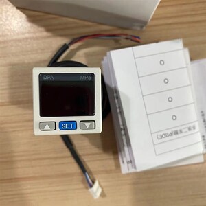 DPA10N-P台达压力表压力控制器压力开关 两组NPN及一组4~20mA输出