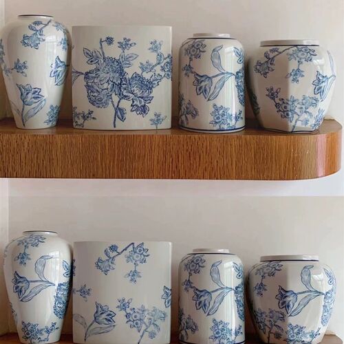 爆款促销哥本平替蕾丝唐草花瓶复古法式青花瓷陶瓷花瓶插花