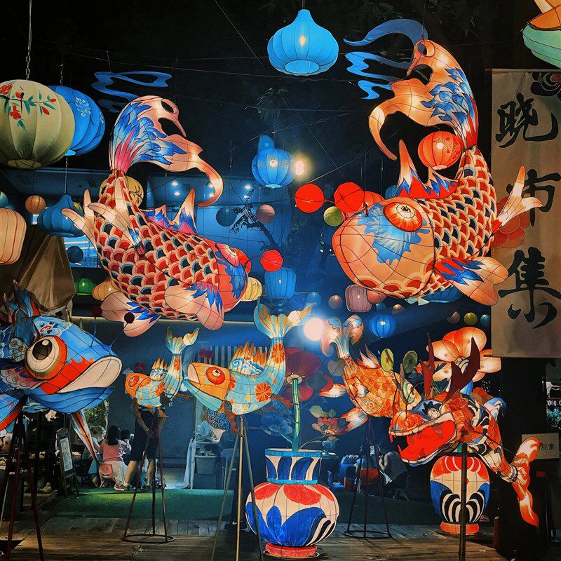 春节大型花灯户外网红鱼灯笼景区发光打卡装饰餐厅商业街天幕彩灯