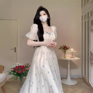 茶歇桔梗法式泡泡袖碎花连衣裙仙女夏季超仙气质感公主长裙子
