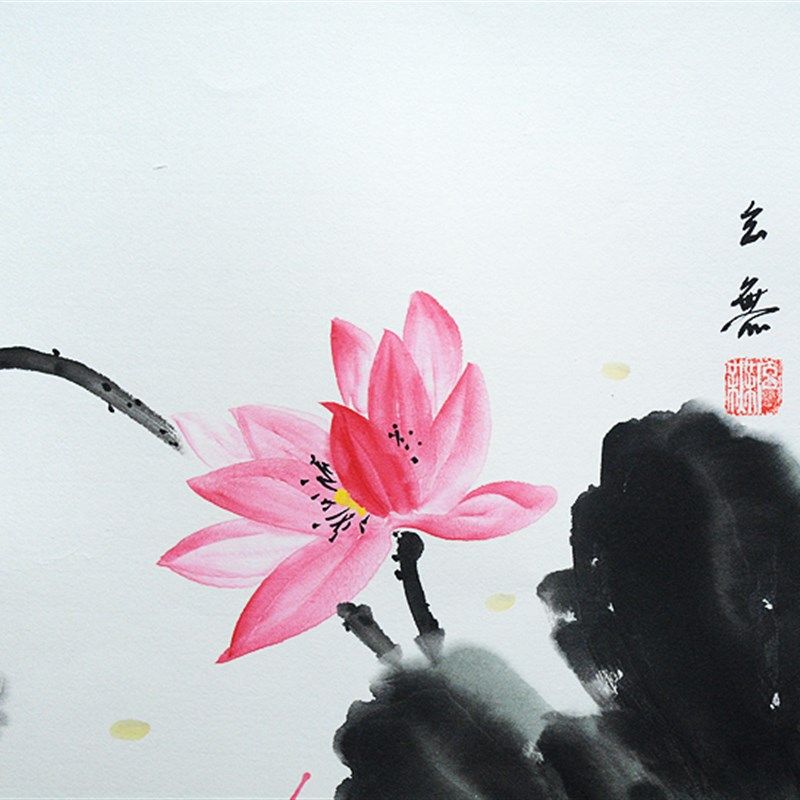 纯手绘荷花连年有余国画斗方水墨写意花鸟画餐厅玄关走廊鱼小品画